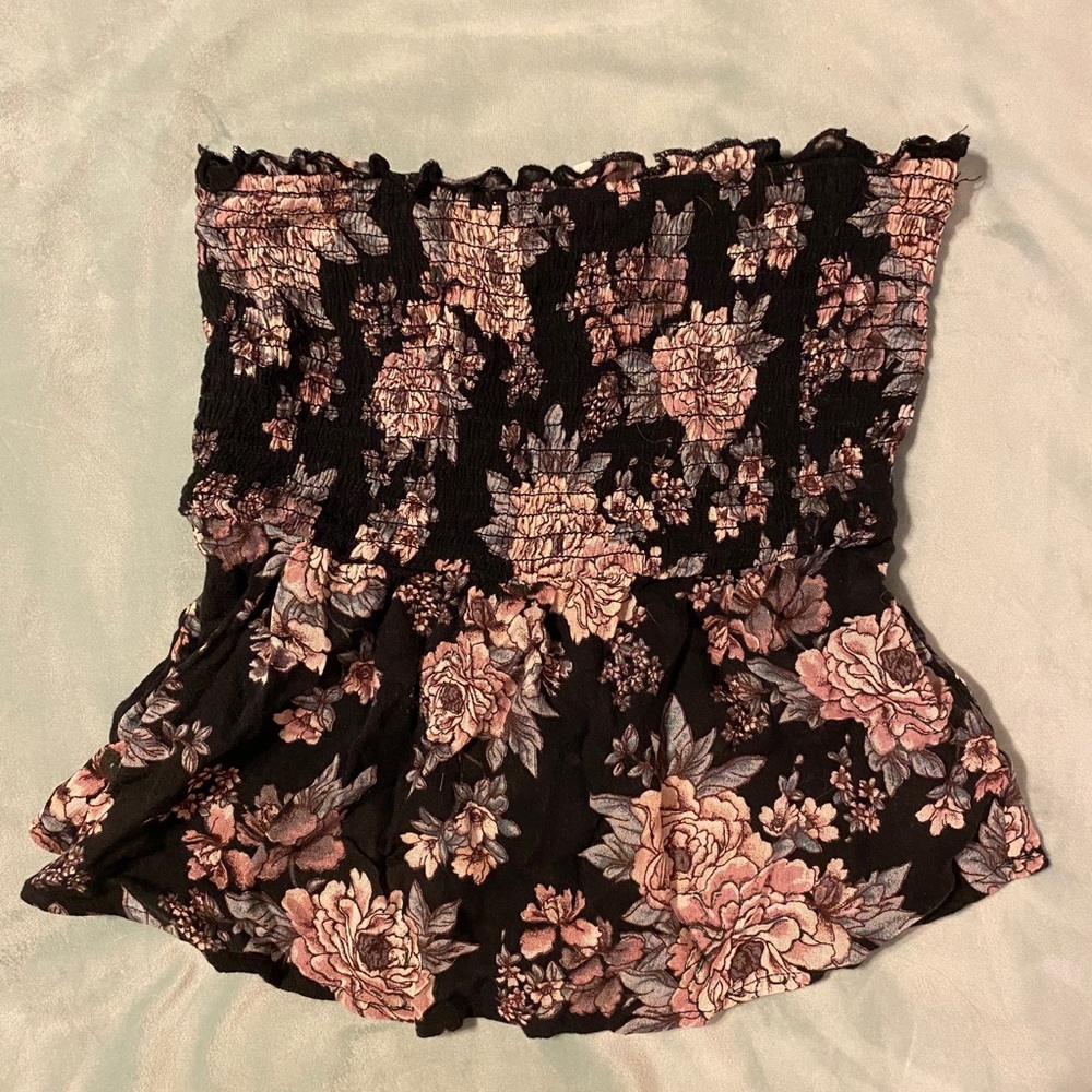 American Eagle Crop Top